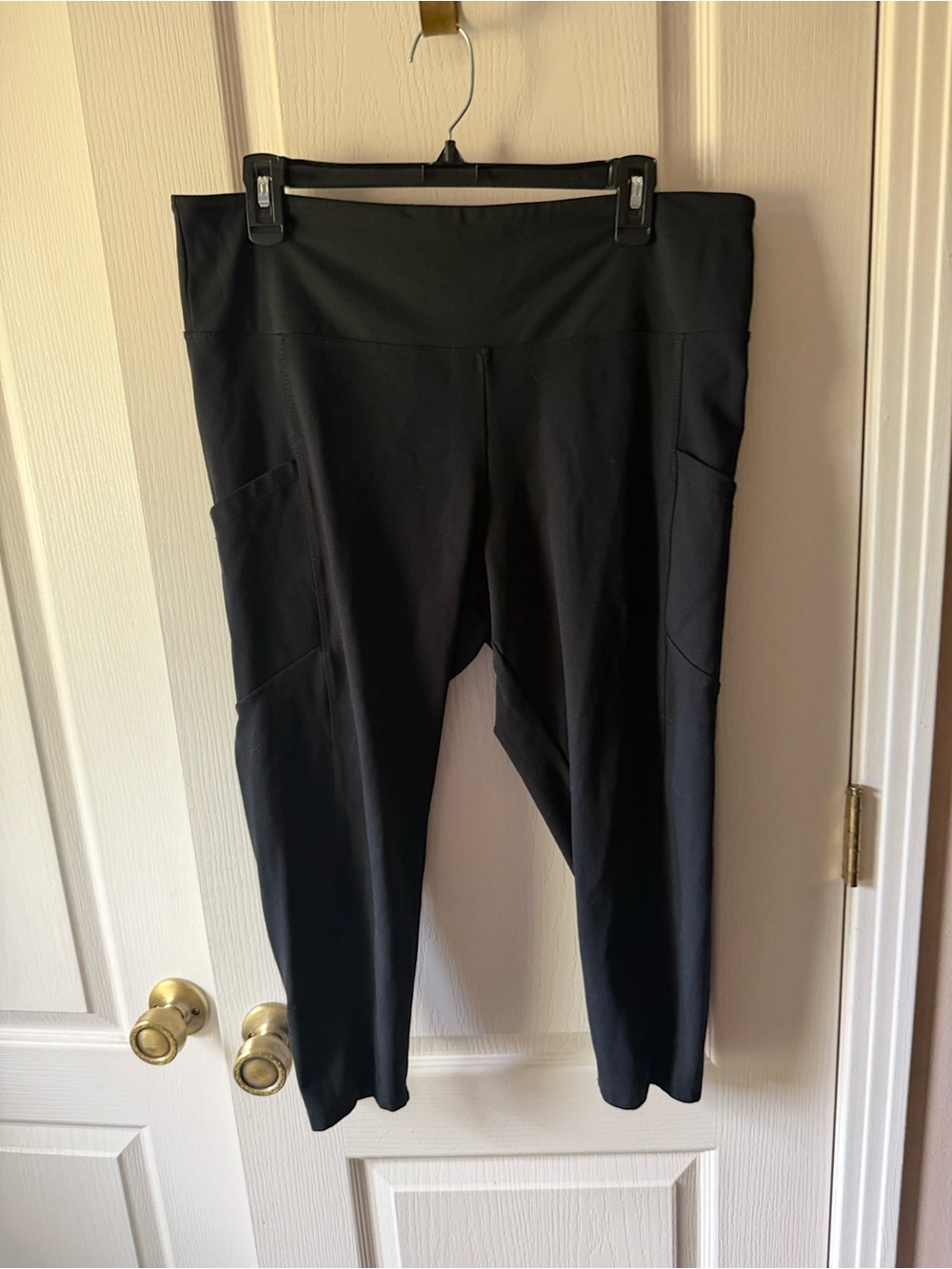 Marika black leggings
